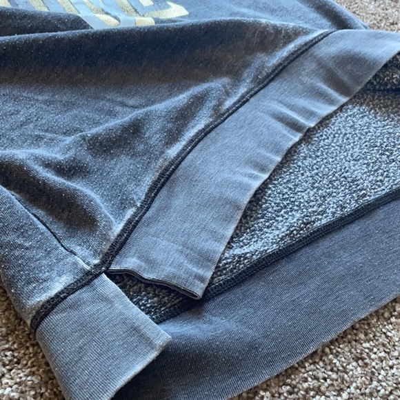 4/$24🦩 American Eagle Fleece Pullover Sweatshirt Size Medium - Picture 8 of 9
